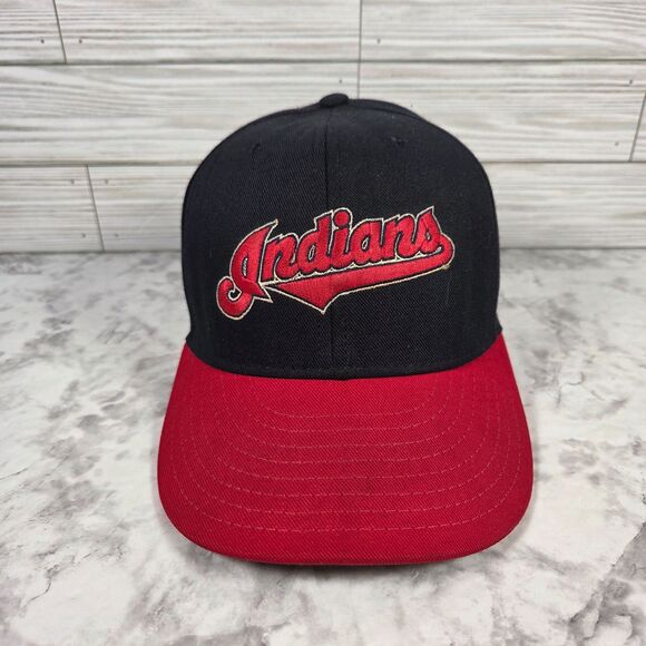 Vintage 90's Pro-Line Cleveland Indians Fitted Baseball Hat Size 7 Chief Wahoo - Picture 1 of 9